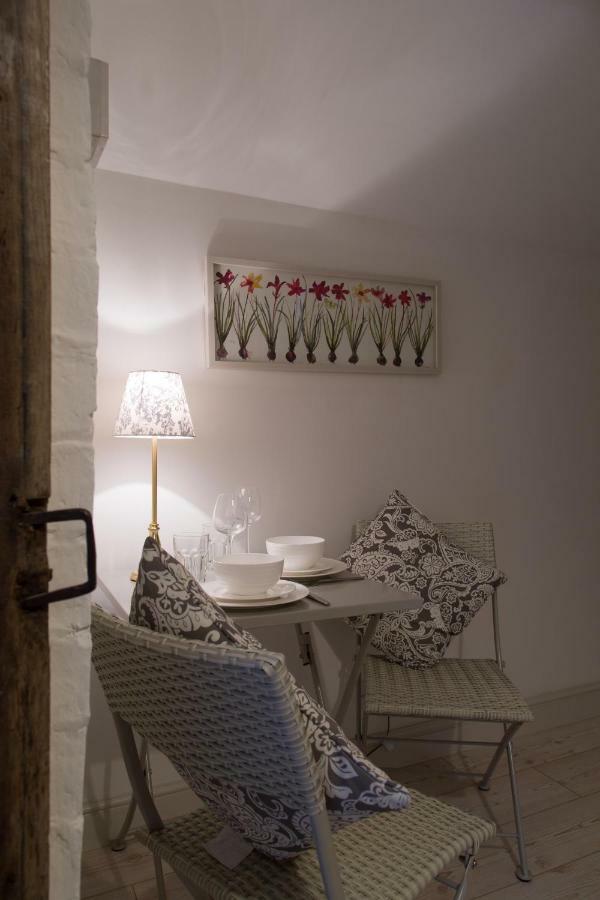 The Norman Knight Whichford Hotel Long Compton Kültér fotó